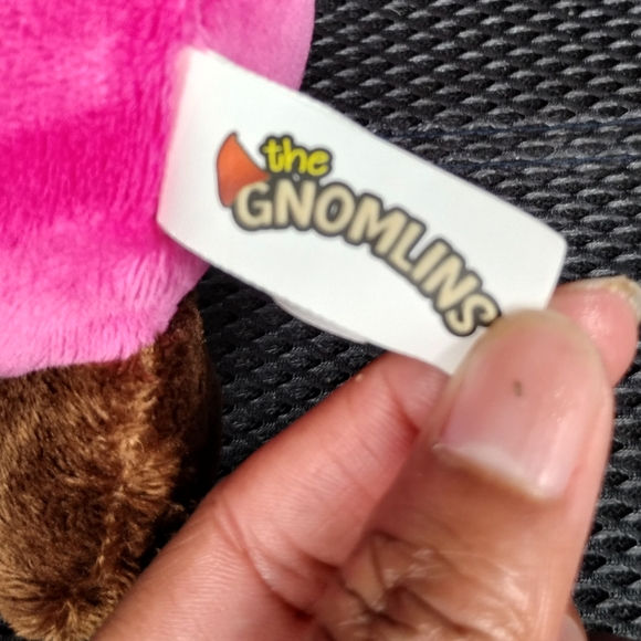 GNOME PLUSH HOT PINK SHIMMERING HEARTS 11” THE GNOMLINS SUPER CUTE!! Valentine - Picture 11 of 14